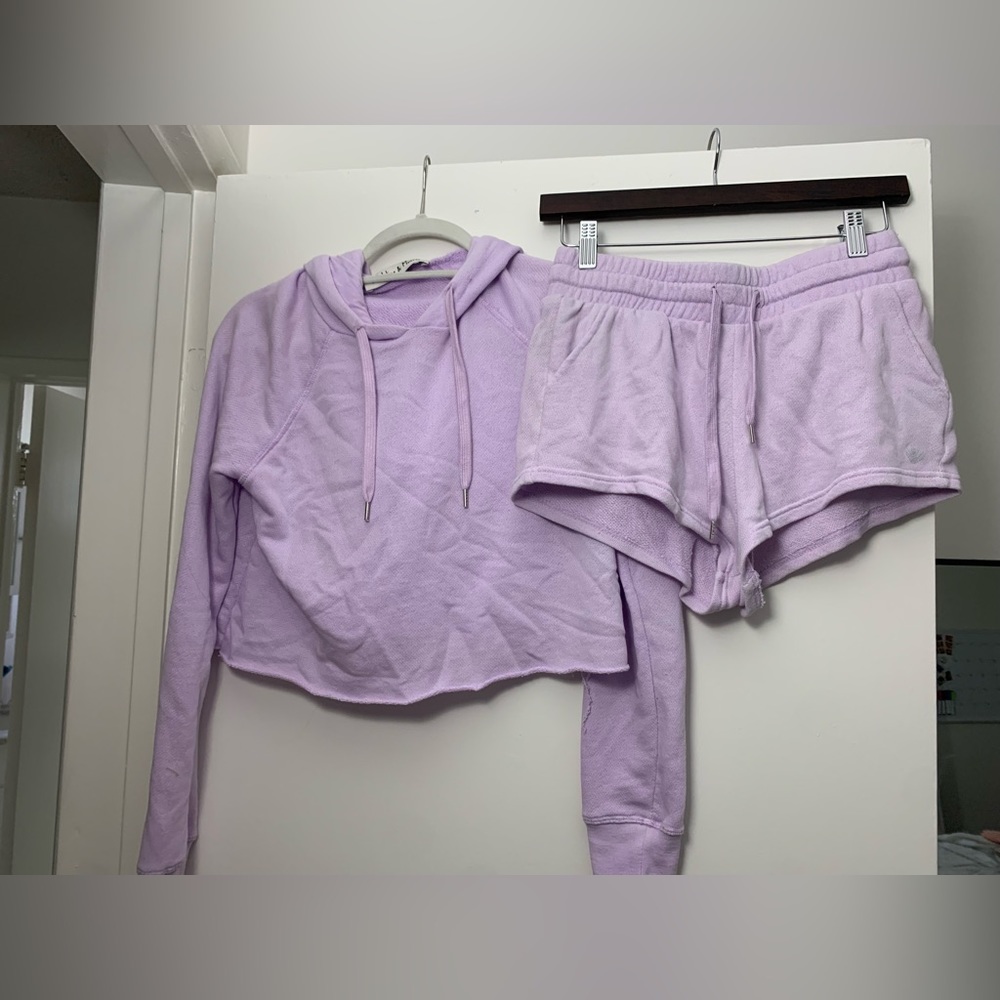 Lilac sweater and shorts set